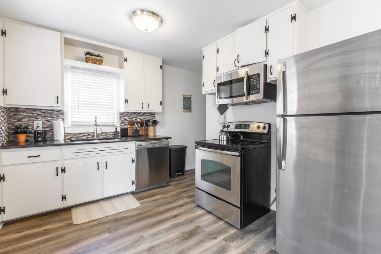 3 Bedrooms House In Waldo Kansas Kansas City