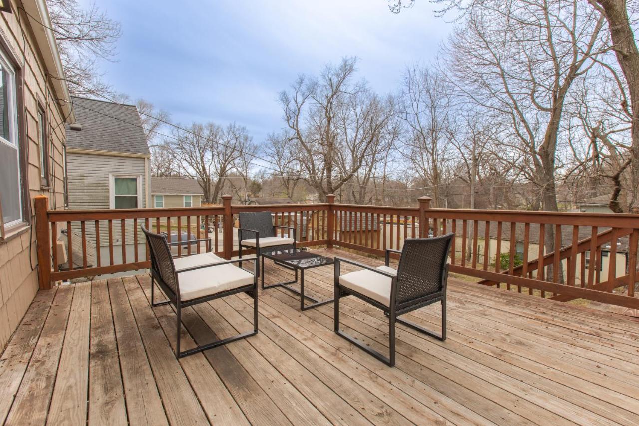 Villa 3 Bedrooms House In Waldo Kansas *